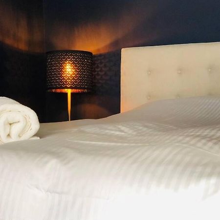 Brussels By Foot! Authenticity & Luxury Nearby Apartamento Exterior foto